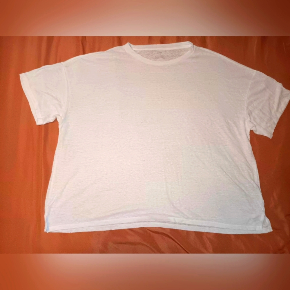 Aerie Plain White Linen Crewneck Tee Size L